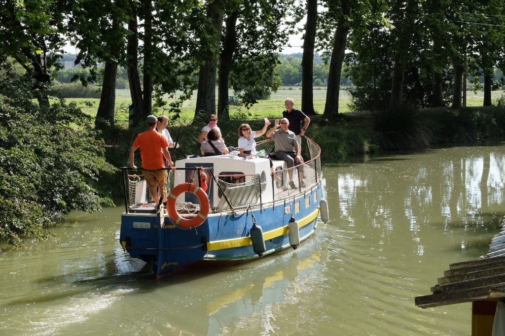 Boat trip south on France on the Canal du Midi happy hour